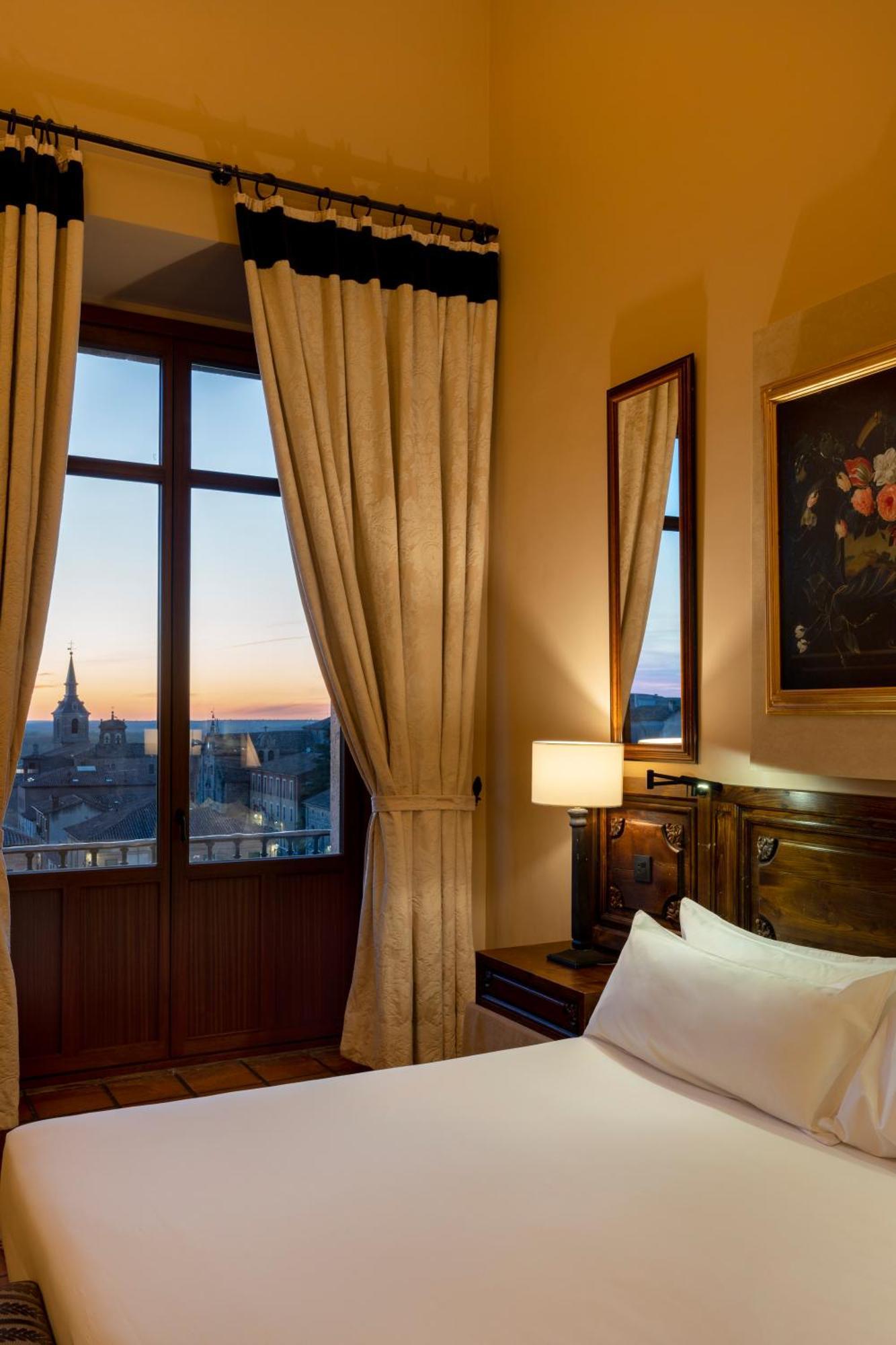 ปาราดอร์ เด เลร์มา Hotel ภายนอก รูปภาพ